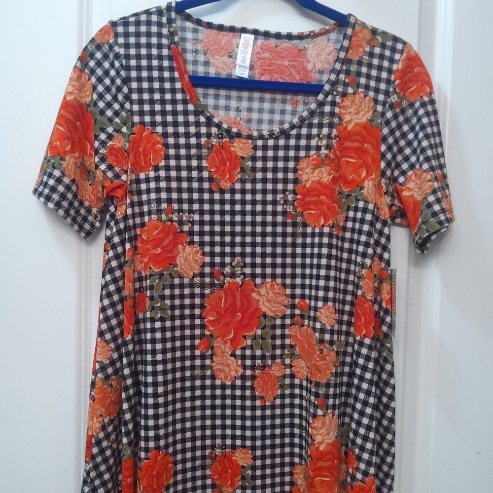 LuLaRoe Perfect T